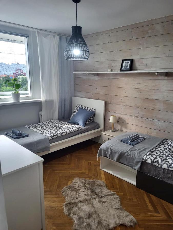 Lemuria Pokoje Wlk Niedzwiedzicy Hostel Legnica Luaran gambar